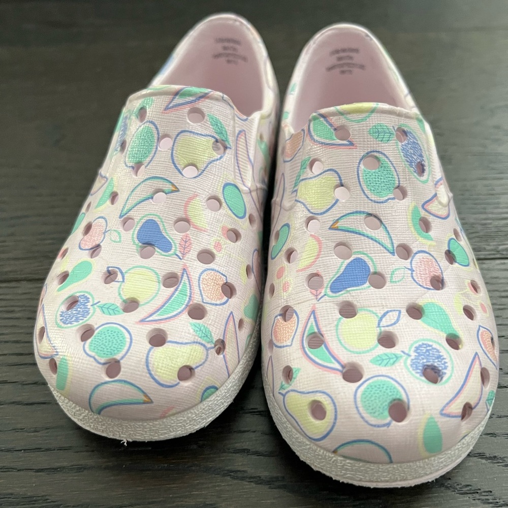 Toddler water shoes Cat&Jack